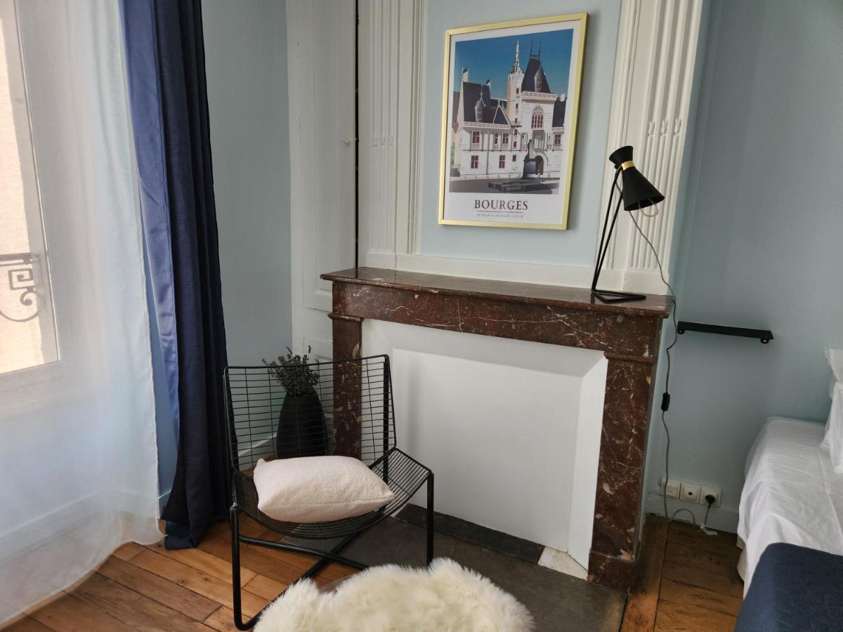 Le Zola Aparthotel Бурж Екстериор снимка